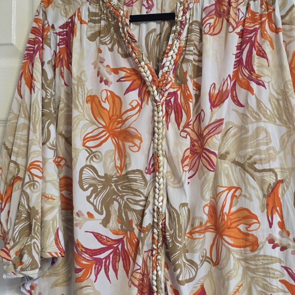 Chico's Floral Top in Orange and Tan
